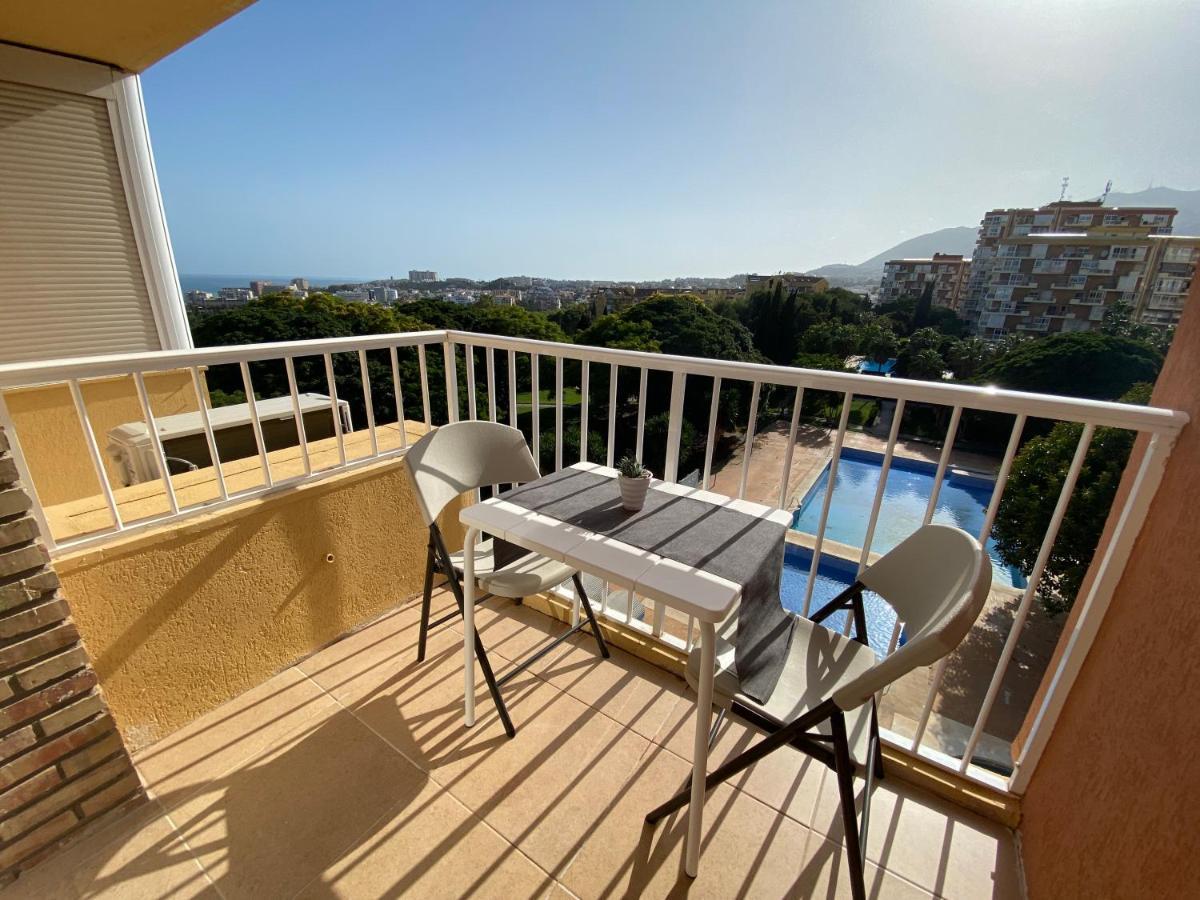 Sunset View Apartment Benalmadena Bagian luar foto