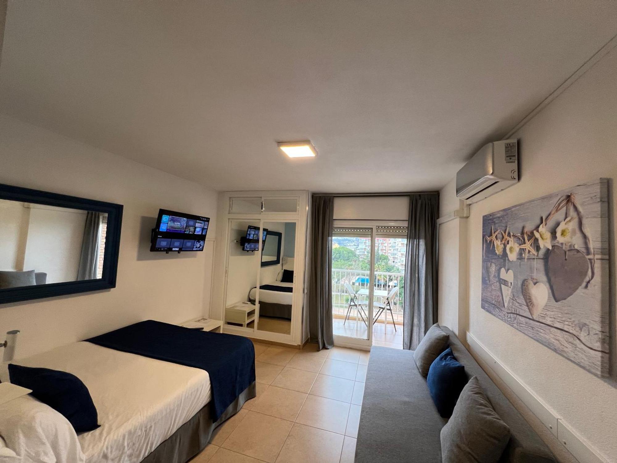 Sunset View Apartment Benalmadena Bagian luar foto
