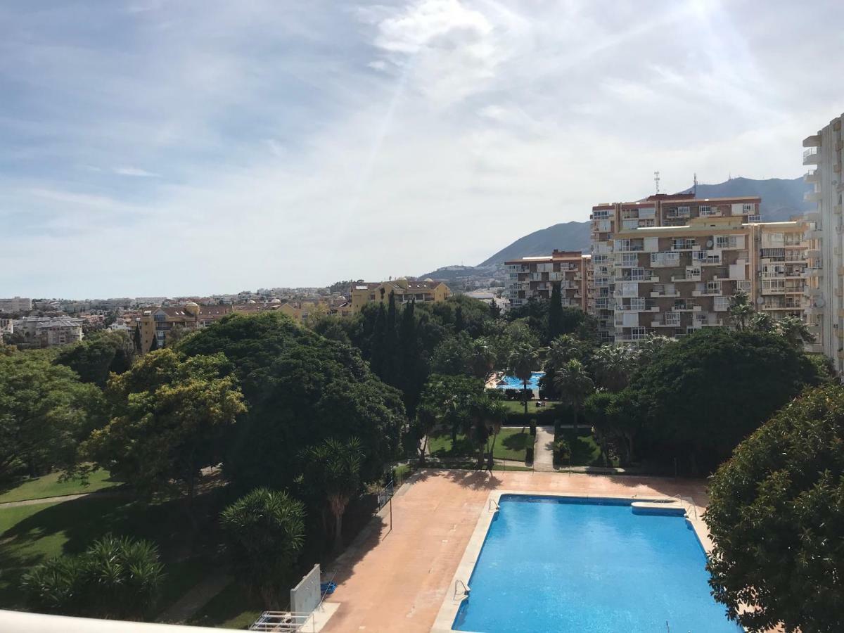 Sunset View Apartment Benalmadena Bagian luar foto