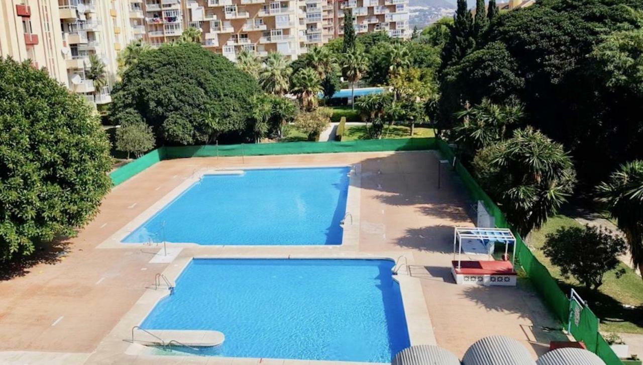 Sunset View Apartment Benalmadena Bagian luar foto